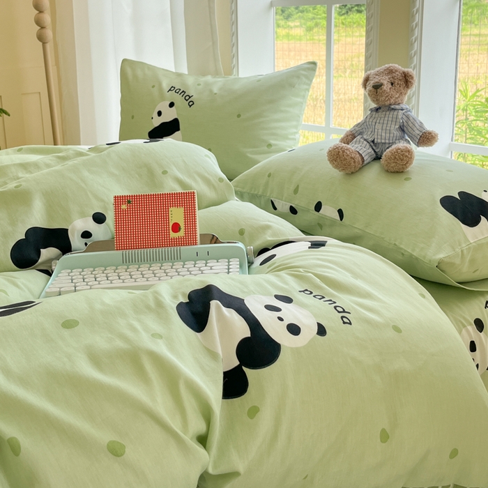 91家纺网 家纺一手货源 找家纺 寻米 2025新款全棉纯棉印花学生季四件套 爱你熊