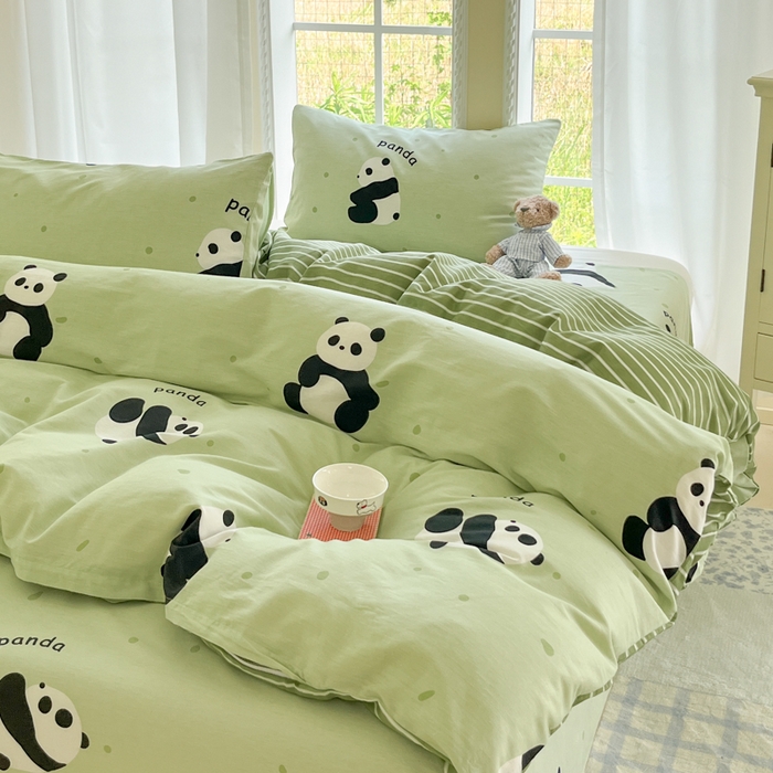 91家纺网 家纺一手货源 找家纺 寻米 2025新款全棉纯棉印花学生季四件套 爱你熊