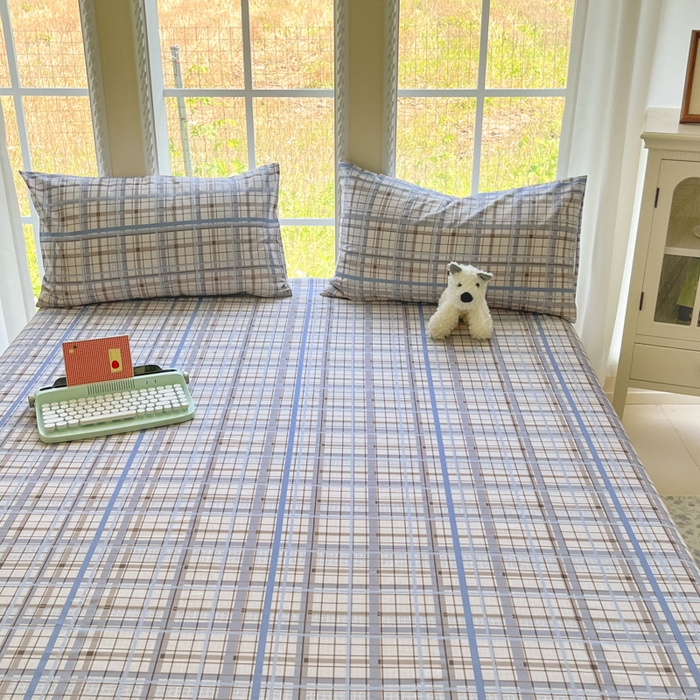 91家纺网 家纺一手货源 找家纺 寻米 2025新款全棉纯棉印花学生季四件套 柏林小镇