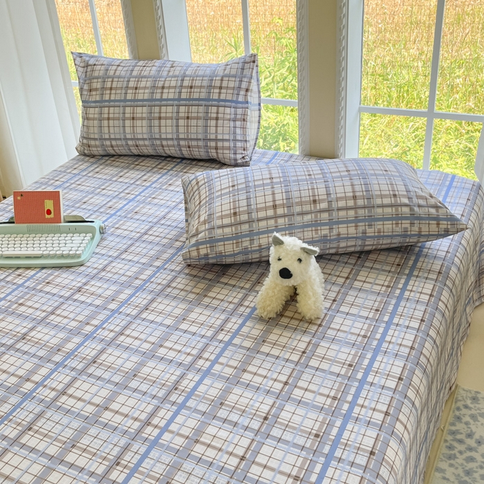 91家纺网 家纺一手货源 找家纺 寻米 2025新款全棉纯棉印花学生季四件套 柏林小镇