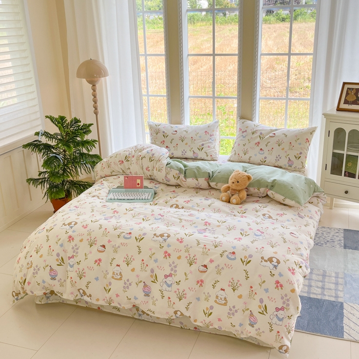 91家纺网 家纺一手货源 找家纺 寻米 2025新款全棉纯棉印花学生季四件套 花园小狗