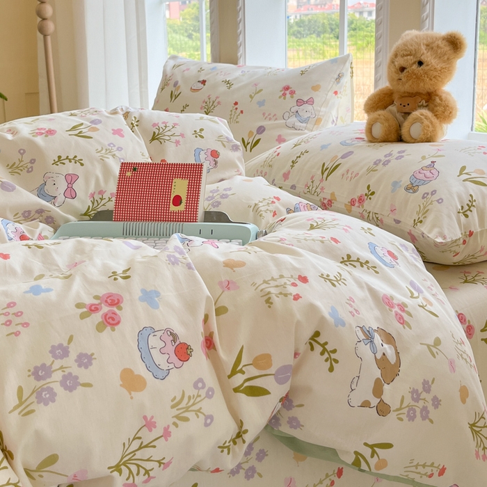 91家纺网 家纺一手货源 找家纺 寻米 2025新款全棉纯棉印花学生季四件套 花园小狗