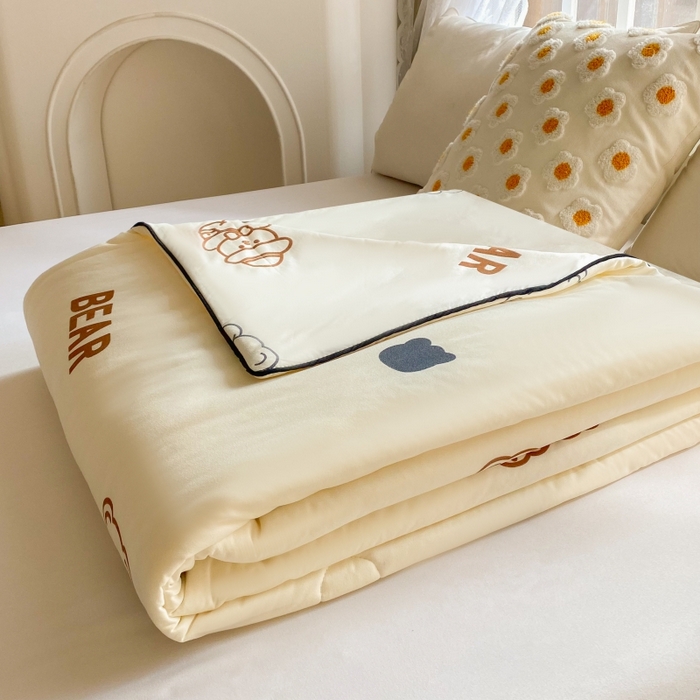 91家纺网 家纺一手货源 找家纺 小叮当家纺仓储工厂店 提供买家秀爆款花型不断货）2025新款A类母婴级宝宝被子豆豆绒牛奶针织棉被子儿童豆豆被大豆被春秋冬被 牛奶针织被-大白熊