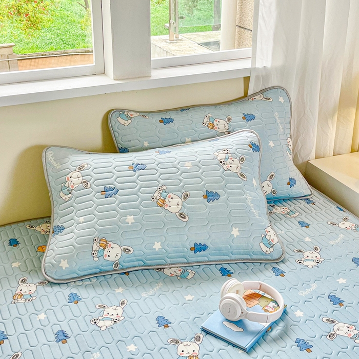 91家纺网 家纺一手货源 找家纺 小叮当家纺仓储工厂店 提供买家秀爆款花型不断货）2025新款A类母婴级宝宝被子豆豆绒牛奶针织棉被子儿童豆豆被大豆被春秋冬被 牛奶针织被-萌兔