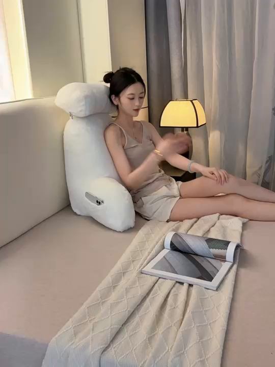 91家纺网 家纺一手货源 找家纺 （总）一兰家纺 2025新款秋冬兔绒单人靠垫加厚多功能长毛绒护腰靠垫靠背-兔绒哈基米系列