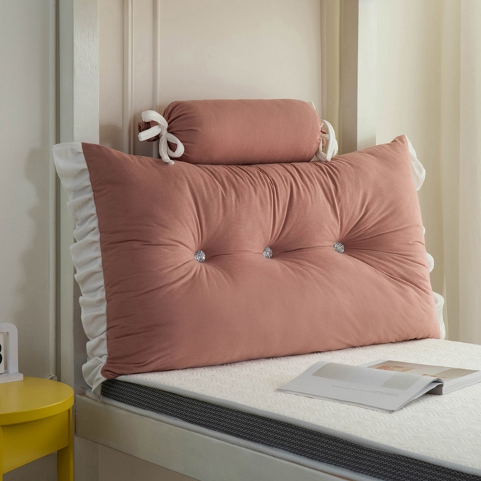 91家纺网 家纺一手货源 找家纺 一兰家纺 2025新款学生季床头靠垫床上护栏公主风靠枕床上抱枕护腰靠--花容系列 花容-豆沙红