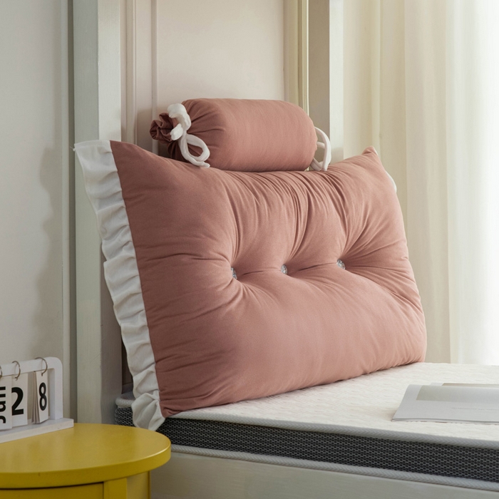 91家纺网 家纺一手货源 找家纺 一兰家纺 2025新款学生季床头靠垫床上护栏公主风靠枕床上抱枕护腰靠--花容系列 花容-豆沙红