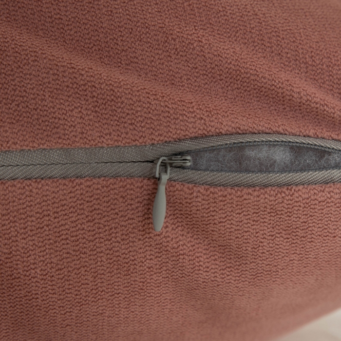 91家纺网 家纺一手货源 找家纺 一兰家纺 2025新款学生季床头靠垫床上护栏公主风靠枕床上抱枕护腰靠--花容系列 花容-豆沙红