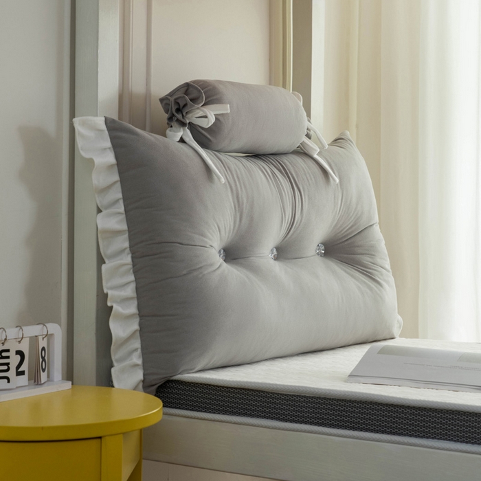 91家纺网 家纺一手货源 找家纺 一兰家纺 2025新款学生季床头靠垫床上护栏公主风靠枕床上抱枕护腰靠--花容系列 花容-蒙蒙灰