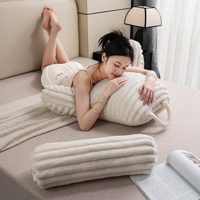 91家纺网 家纺一手货源 找家纺 一兰家纺 2025新款单人靠垫加厚薯条绒床头靠背护腰靠垫可拆洗款-薯薯系列 薯薯-蜜白