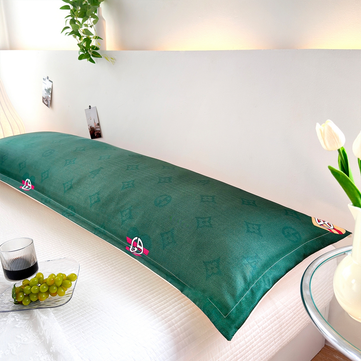 91家纺网 家纺一手货源 找家纺 云玲时尚 2025新款凉感丝双人枕枕头 米妮兔-绿