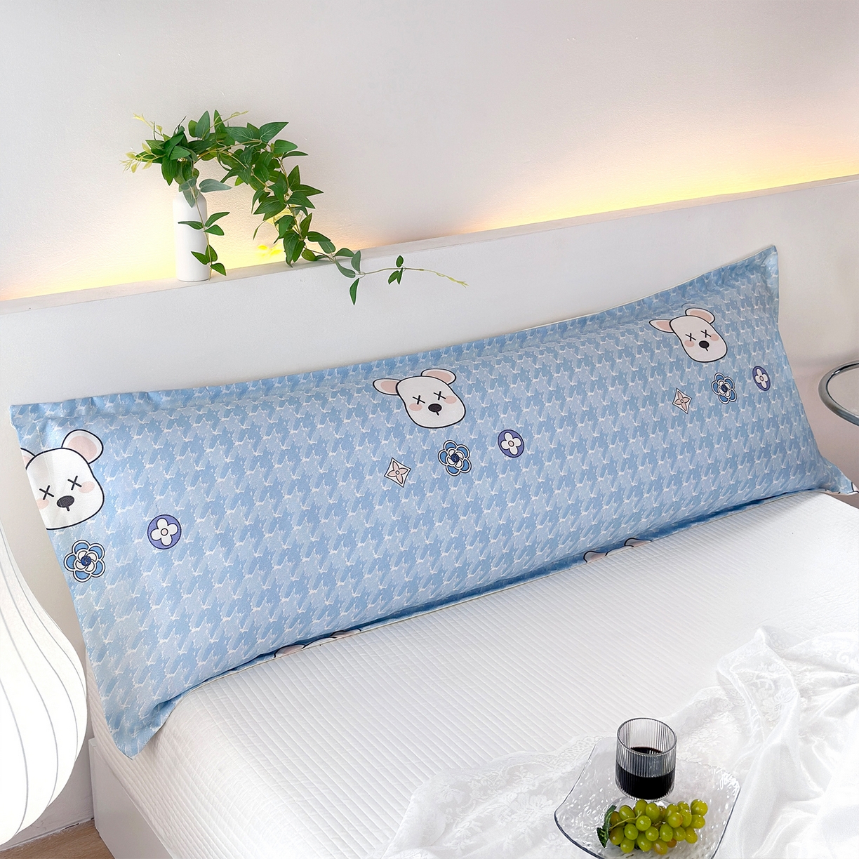 91家纺网 家纺一手货源 找家纺 云玲时尚 2025新款凉感丝双人枕枕头 千鸟格熊-蓝