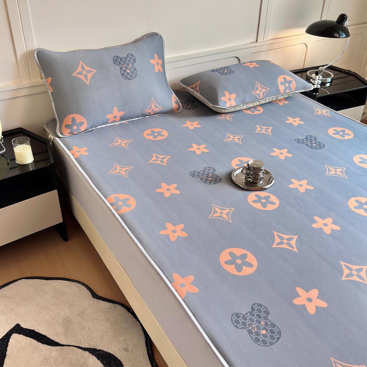 91家纺网 家纺一手货源 找家纺 （总）乐居家纺 2025新款凉感丝三明治床笠款凉席席子