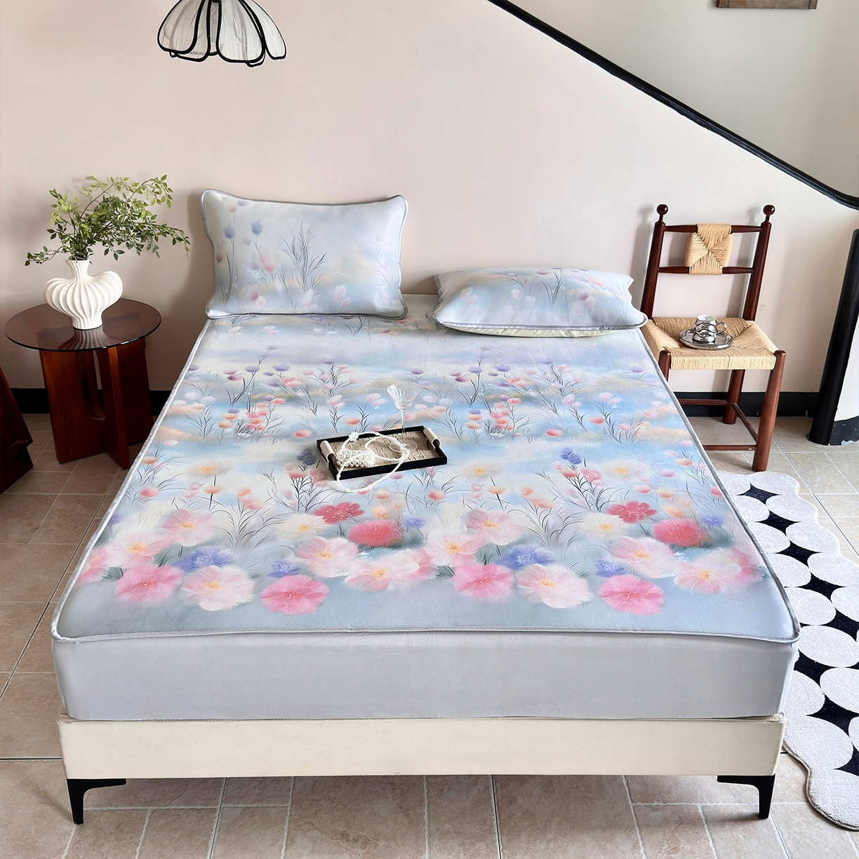 91家纺网 家纺一手货源 找家纺 乐居家纺 2025新款凉感丝三明治床笠款凉席席子 繁锦