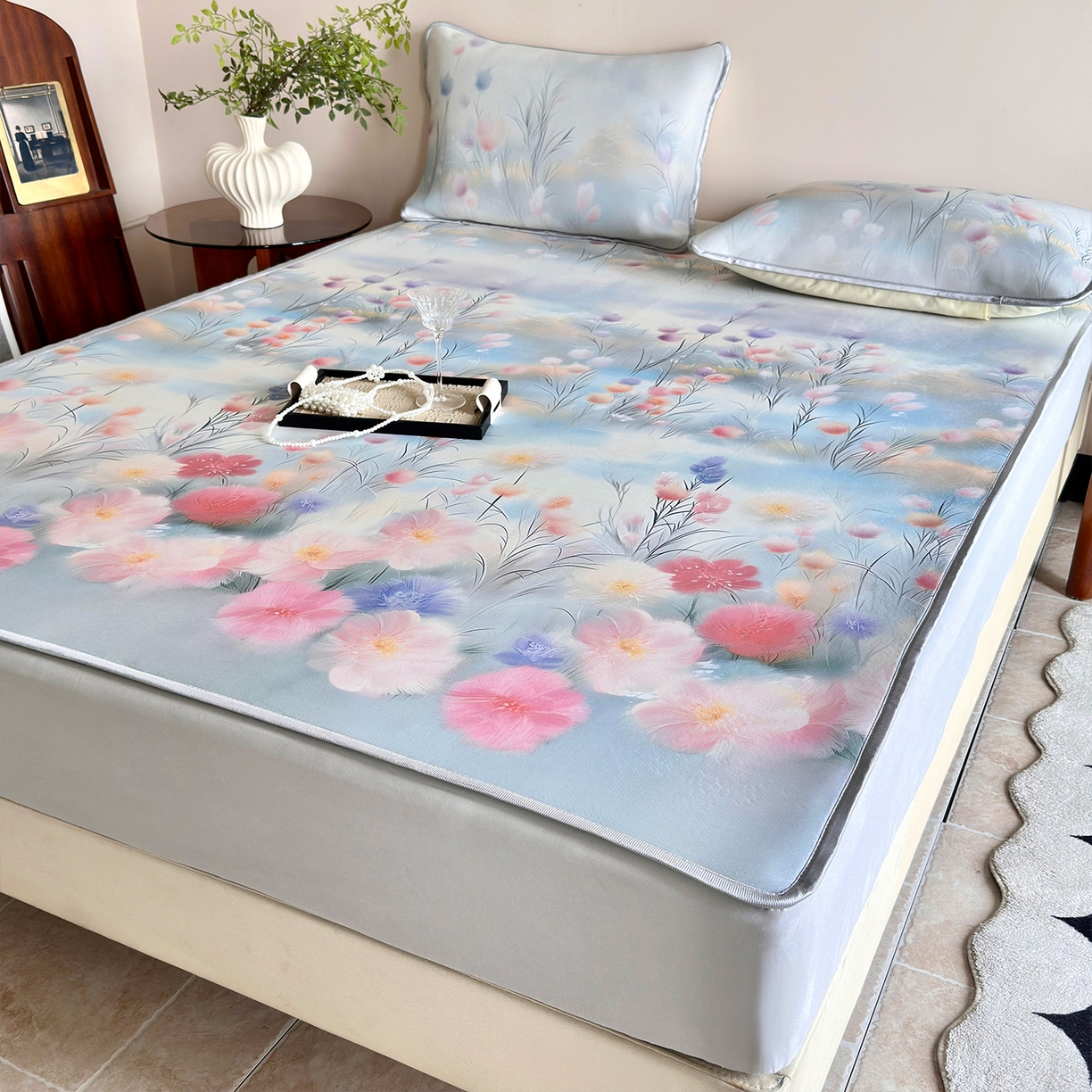 91家纺网 家纺一手货源 找家纺 乐居家纺 2025新款凉感丝三明治床笠款凉席席子 繁锦