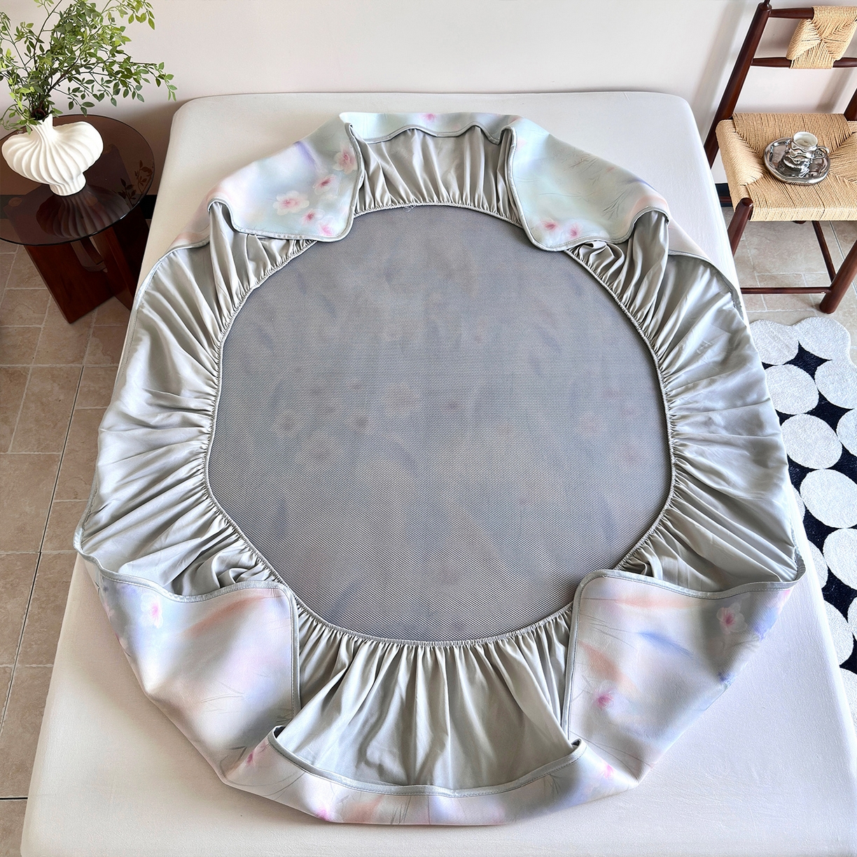 91家纺网 家纺一手货源 找家纺 乐居家纺 2025新款凉感丝三明治床笠款凉席席子 浅茵