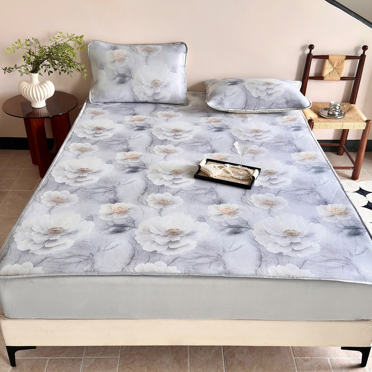 91家纺网 家纺一手货源 找家纺 乐居家纺 2025新款凉感丝三明治床笠款凉席席子 水墨