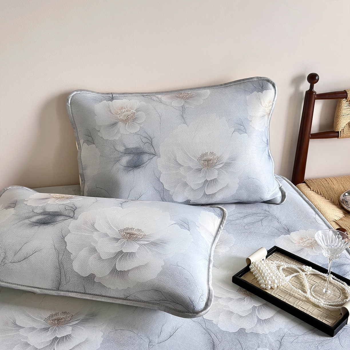 91家纺网 家纺一手货源 找家纺 乐居家纺 2025新款凉感丝三明治床笠款凉席席子 水墨