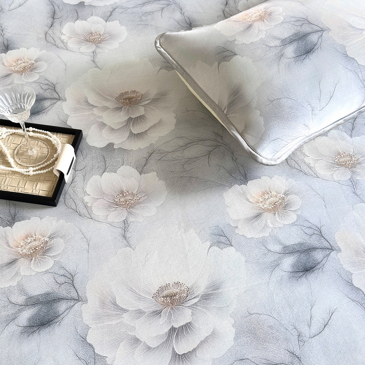 91家纺网 家纺一手货源 找家纺 乐居家纺 2025新款凉感丝三明治床笠款凉席席子 水墨