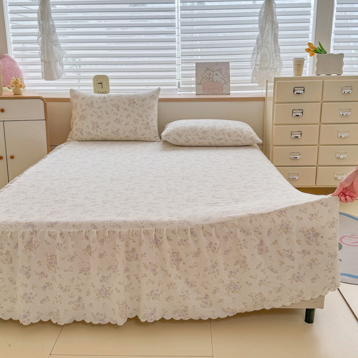 91家纺网 家纺一手货源 找家纺 莎臣豹 2025新款A类云感木棉皱皱纱双层纱床裙可配二三件套 蜜露纱紫