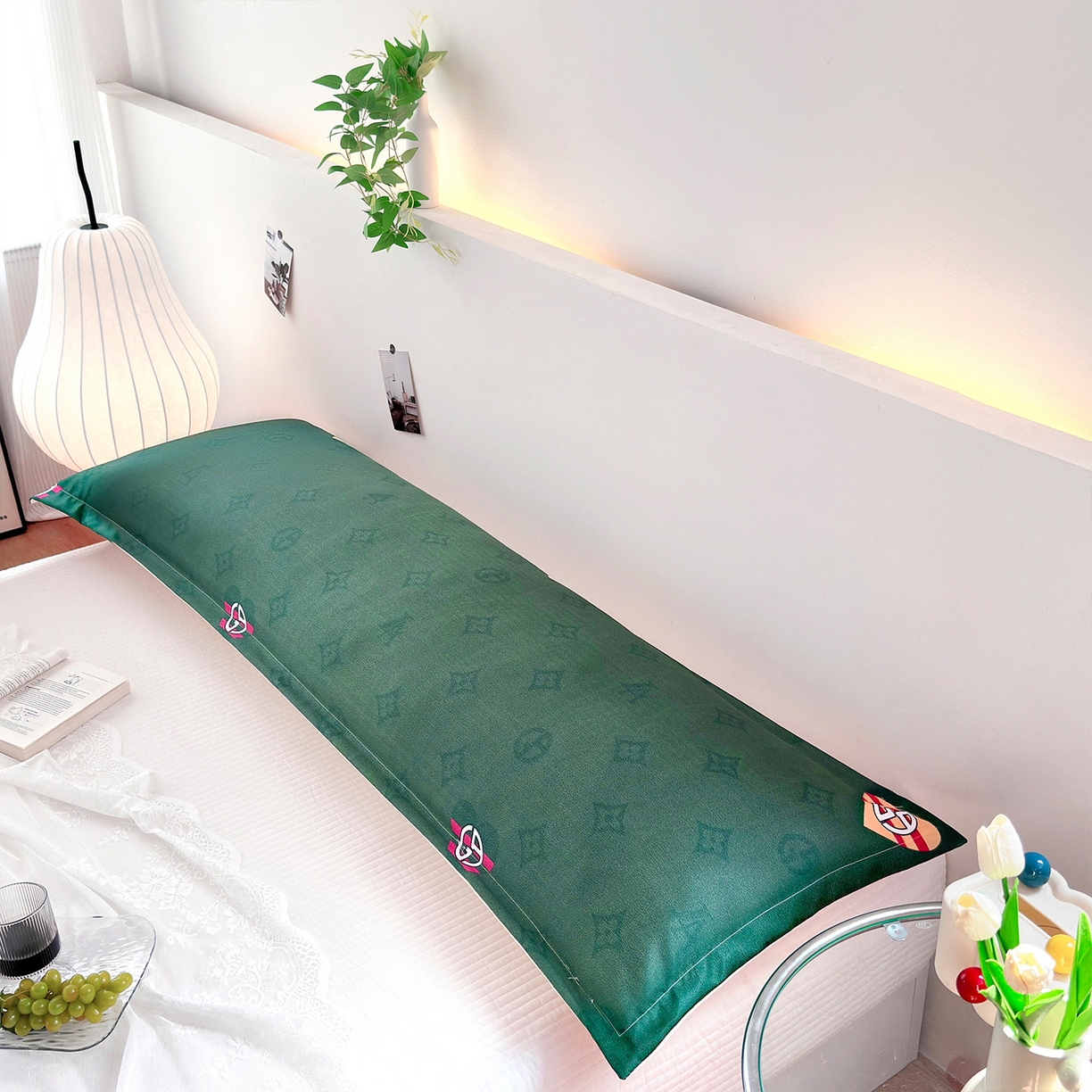 91家纺网 家纺一手货源 找家纺 乐居家纺 2025新款凉感高密冰丝双人印花枕套+内芯 米妮兔-绿