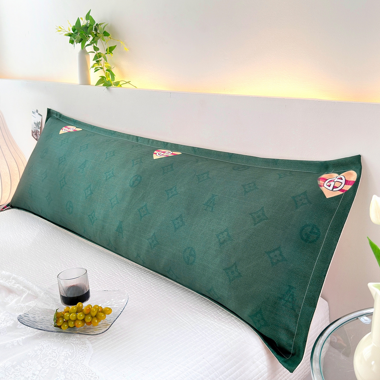 91家纺网 家纺一手货源 找家纺 乐居家纺 2025新款凉感高密冰丝双人印花枕套+内芯 米妮兔-绿