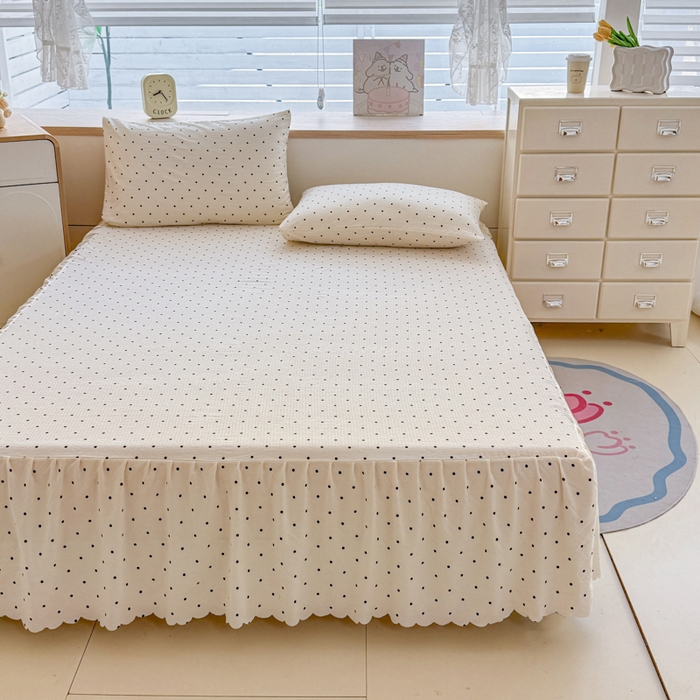 91家纺网 家纺一手货源 找家纺 莎臣豹 2025新款A类云感木棉皱皱纱双层纱床裙可配二三件套 波点风-米