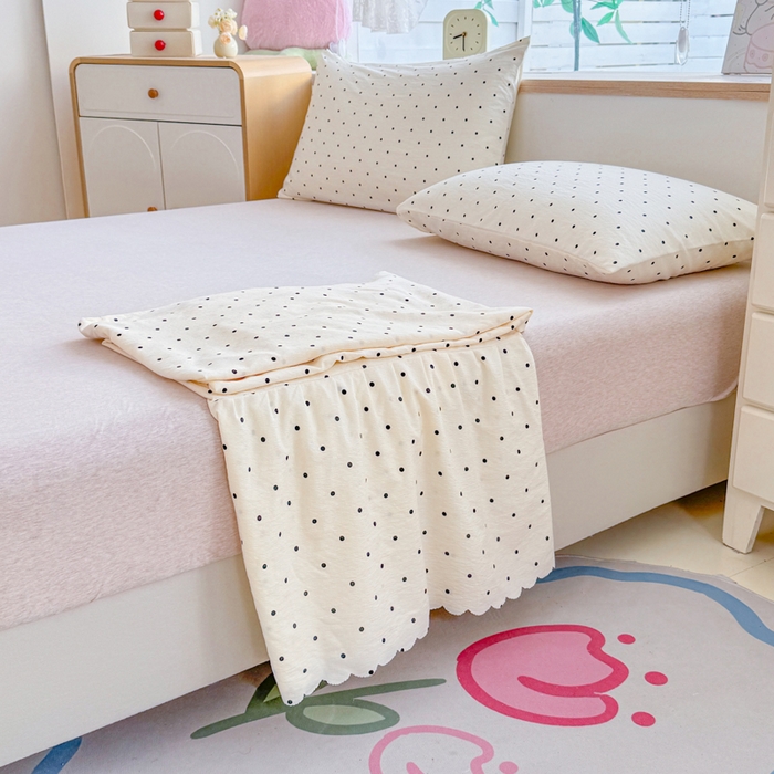 91家纺网 家纺一手货源 找家纺 莎臣豹 2025新款A类云感木棉皱皱纱双层纱床裙可配二三件套 波点风-米