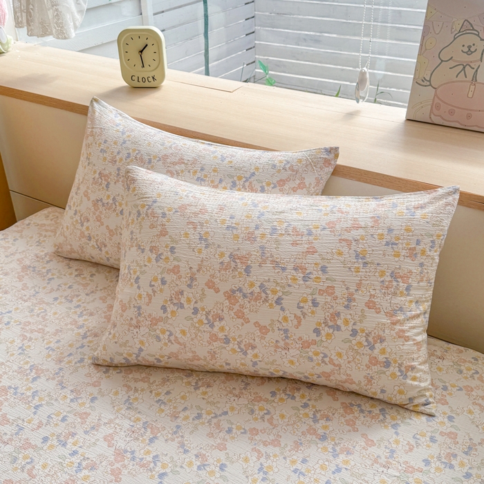 91家纺网 家纺一手货源 找家纺 莎臣豹 2025新款A类云感木棉皱皱纱双层纱床裙可配二三件套 晨露园