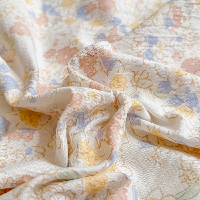 91家纺网 家纺一手货源 找家纺 莎臣豹 2025新款A类云感木棉皱皱纱双层纱床裙可配二三件套 晨露园