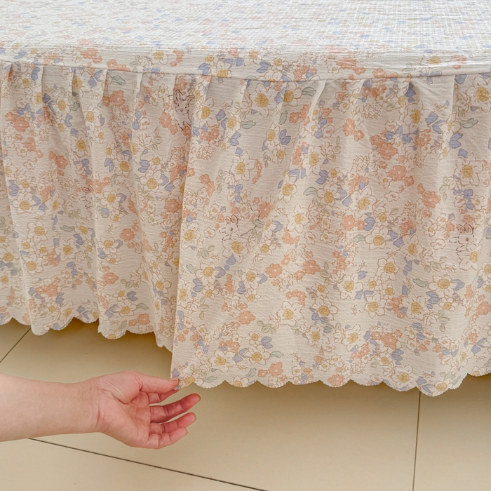 91家纺网 家纺一手货源 找家纺 莎臣豹 2025新款A类云感木棉皱皱纱双层纱床裙可配二三件套 晨露园