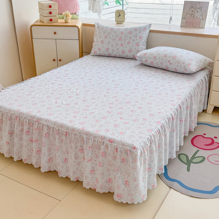 91家纺网 家纺一手货源 找家纺 莎臣豹 2025新款A类云感木棉皱皱纱双层纱床裙可配二三件套 晨雾蓝调