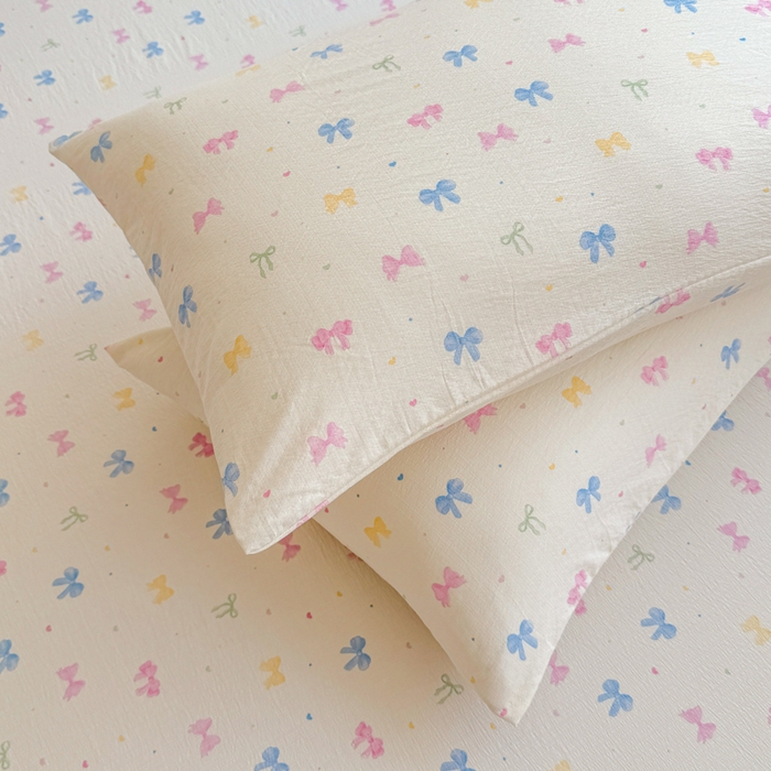 91家纺网 家纺一手货源 找家纺 莎臣豹 2025新款A类云感木棉皱皱纱双层纱床裙可配二三件套 蝶恋捕梦