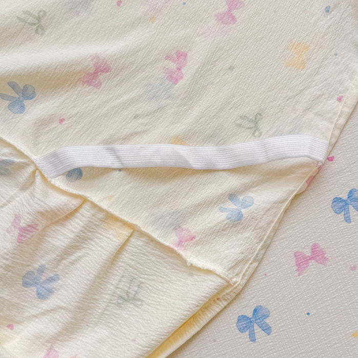 91家纺网 家纺一手货源 找家纺 莎臣豹 2025新款A类云感木棉皱皱纱双层纱床裙可配二三件套 蝶恋捕梦