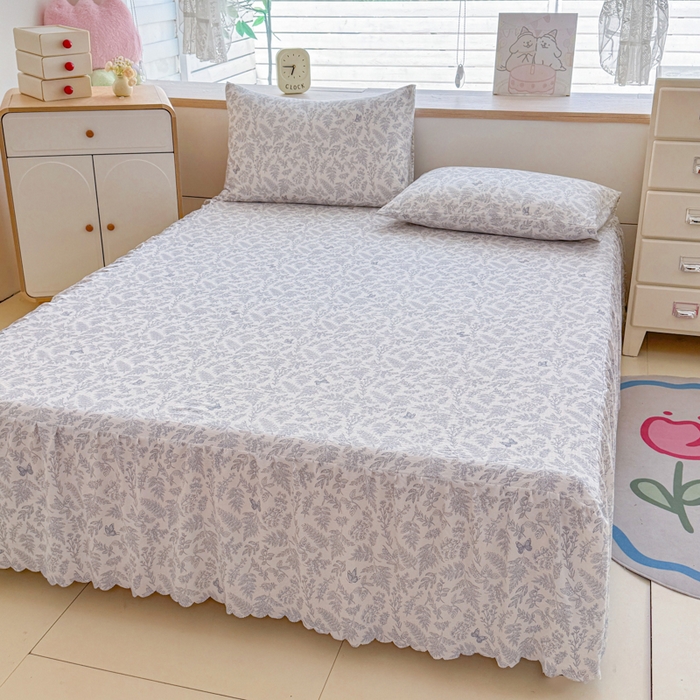 91家纺网 家纺一手货源 找家纺 莎臣豹 2025新款A类云感木棉皱皱纱双层纱床裙可配二三件套 蝶影清韵