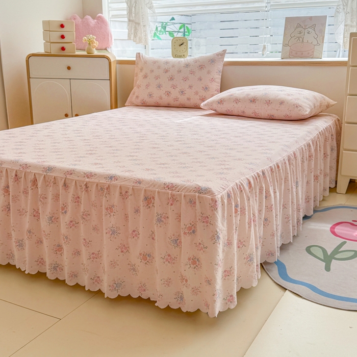 91家纺网 家纺一手货源 找家纺 莎臣豹 2025新款A类云感木棉皱皱纱双层纱床裙可配二三件套 粉黛花园