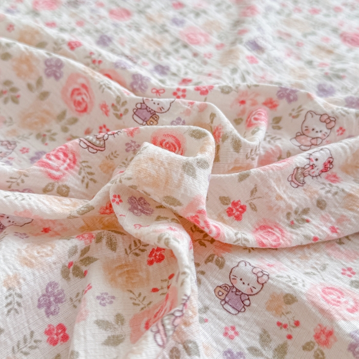 91家纺网 家纺一手货源 找家纺 莎臣豹 2025新款A类云感木棉皱皱纱双层纱床裙可配二三件套 玫瑰絮语