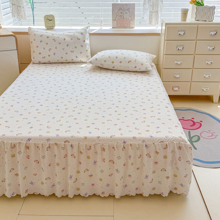 91家纺网 家纺一手货源 找家纺 莎臣豹 2025新款A类云感木棉皱皱纱双层纱床裙可配二三件套 萌宠乐园