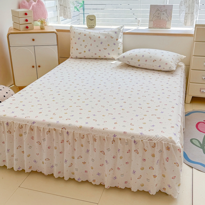 91家纺网 家纺一手货源 找家纺 莎臣豹 2025新款A类云感木棉皱皱纱双层纱床裙可配二三件套 萌宠乐园