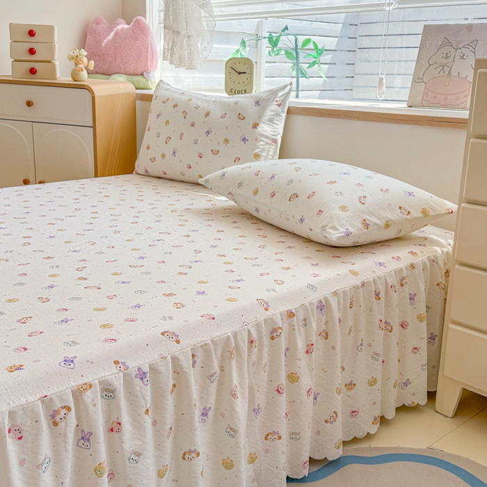 91家纺网 家纺一手货源 找家纺 莎臣豹 2025新款A类云感木棉皱皱纱双层纱床裙可配二三件套 萌宠乐园