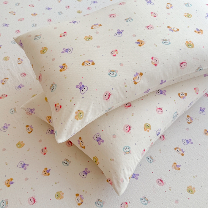 91家纺网 家纺一手货源 找家纺 莎臣豹 2025新款A类云感木棉皱皱纱双层纱床裙可配二三件套 萌宠乐园