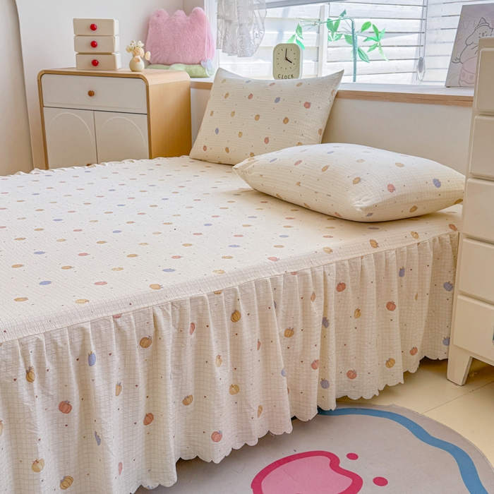 91家纺网 家纺一手货源 找家纺 莎臣豹 2025新款A类云感木棉皱皱纱双层纱床裙可配二三件套 南瓜物语