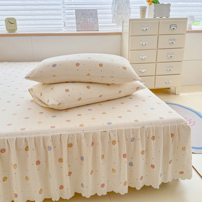 91家纺网 家纺一手货源 找家纺 莎臣豹 2025新款A类云感木棉皱皱纱双层纱床裙可配二三件套 南瓜物语