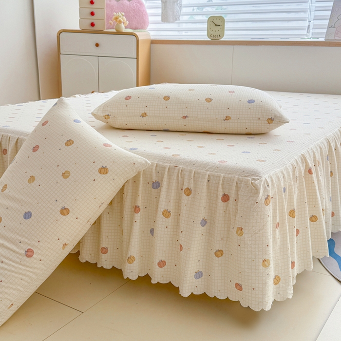 91家纺网 家纺一手货源 找家纺 莎臣豹 2025新款A类云感木棉皱皱纱双层纱床裙可配二三件套 南瓜物语