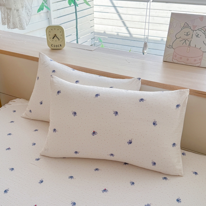 91家纺网 家纺一手货源 找家纺 莎臣豹 2025新款A类云感木棉皱皱纱双层纱床裙可配二三件套 趣萌小象