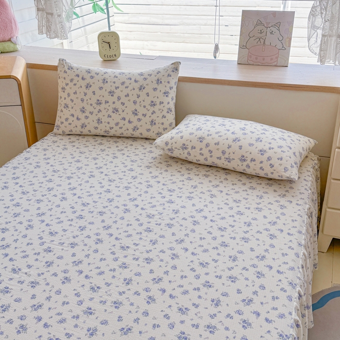 91家纺网 家纺一手货源 找家纺 莎臣豹 2025新款A类云感木棉皱皱纱双层纱床裙可配二三件套 威尼斯纱雾