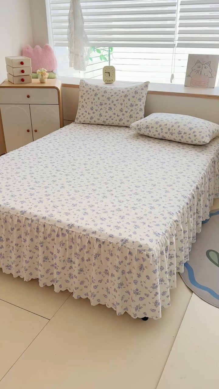 91家纺网 家纺一手货源 找家纺 莎臣豹 2025新款A类云感木棉皱皱纱双层纱床裙可配二三件套 威尼斯纱雾