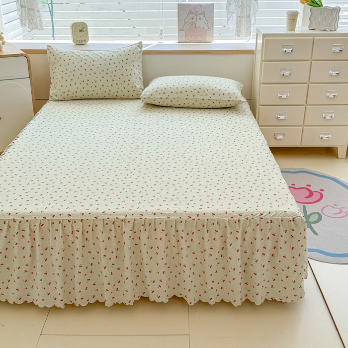 91家纺网 家纺一手货源 找家纺 莎臣豹 2025新款A类云感木棉皱皱纱双层纱床裙可配二三件套 樱络