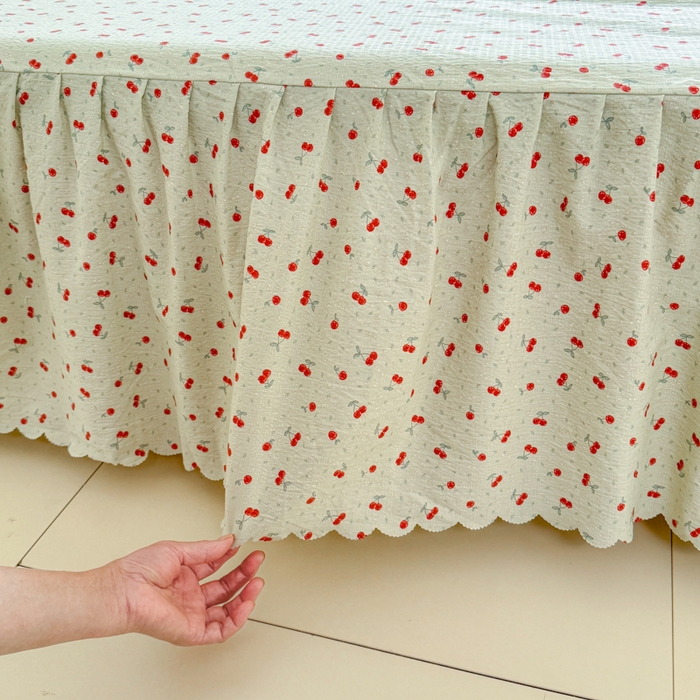 91家纺网 家纺一手货源 找家纺 莎臣豹 2025新款A类云感木棉皱皱纱双层纱床裙可配二三件套 樱络