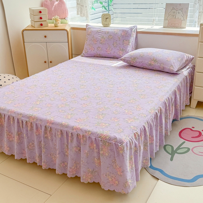 91家纺网 家纺一手货源 找家纺 莎臣豹 2025新款A类云感木棉皱皱纱双层纱床裙可配二三件套 紫裥垂蜜